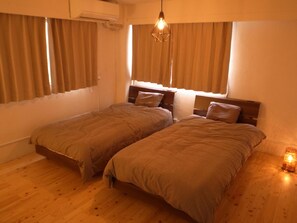 ห้องทวิน, ปลอดบุหรี่, ห้องน้ำรวม | Wi-Fi ฟรี, ผ้าปูที่นอน