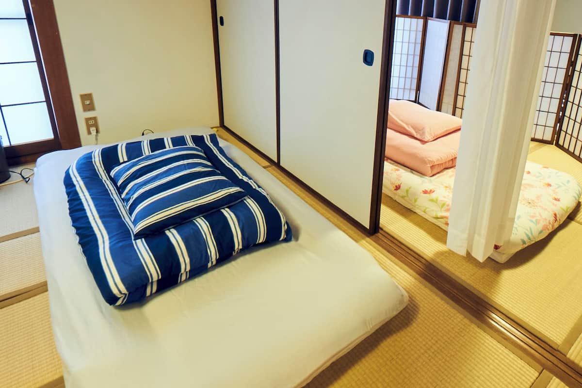 Female only Japanese style Dormitory 4-person, Non Smoking, Shared bathroom | WiFi (free), bed sheets