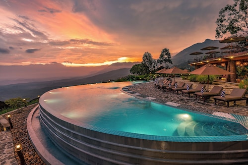 Dream Cliff Mountain Resort