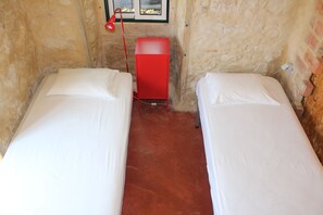Standard Room (1 bed in a 4 bed Dorm) | Verduisterende gordijnen, beddengoed