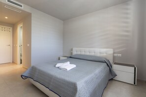 3 slaapkamers, een strijkplank/strijkijzer