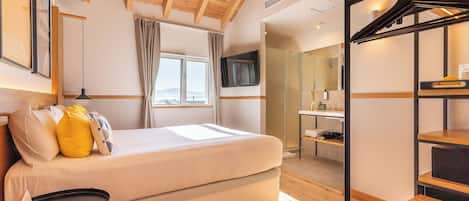 Premier Double or Twin Room | 1 bedroom, down duvets, minibar, in-room safe