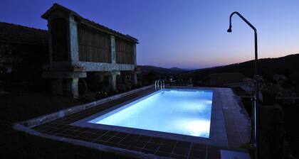 Haus zwischen Palheiros - Montalegre