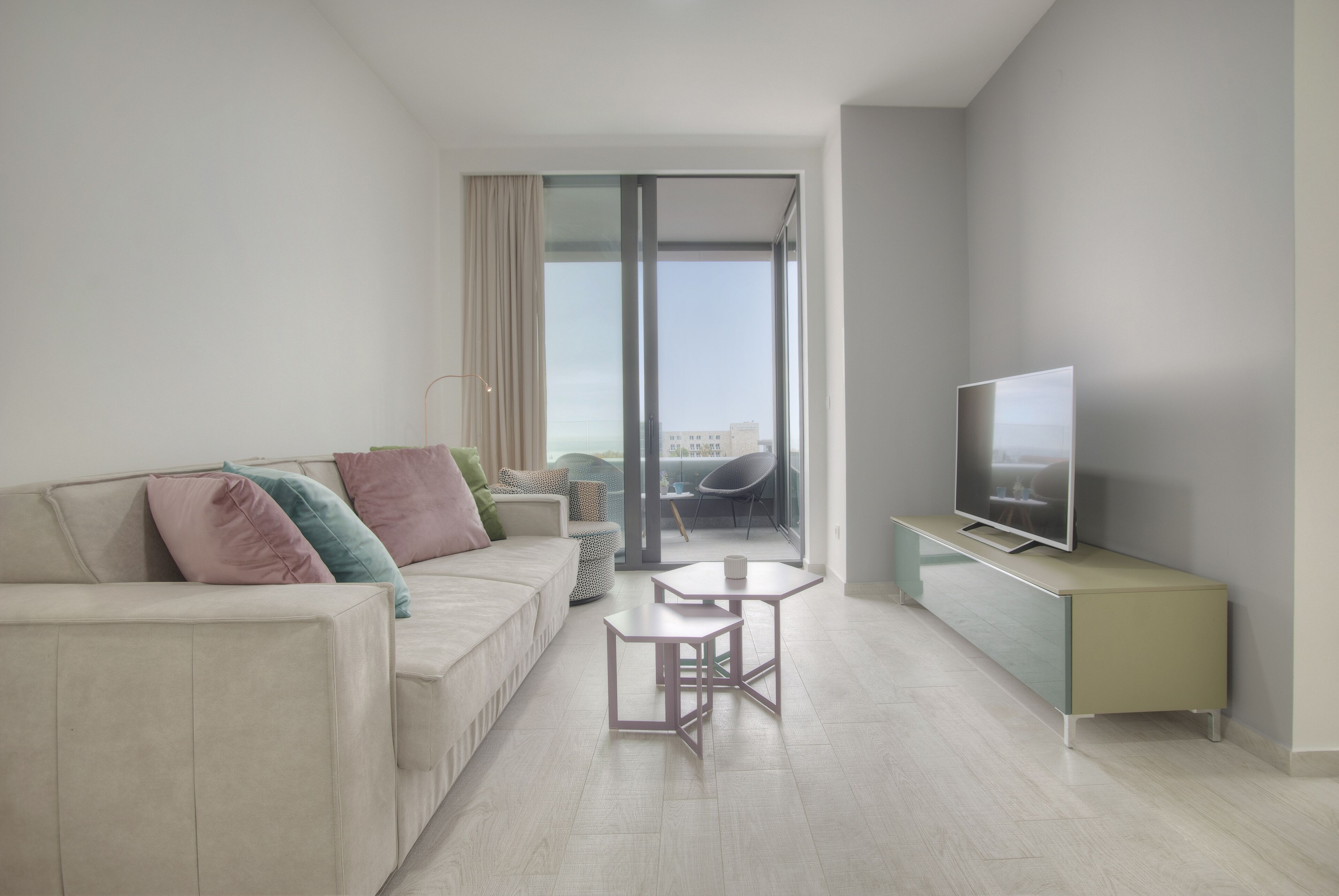 Standard Apartment, 2 Bedrooms, Sea View | Living room | LCD TV