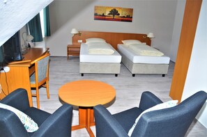 Double Room | Desk, free WiFi - Landhotel Buchenkrug (Halle Westphalia)