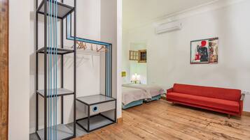 Deluxe Double or Twin Room | 1 bedroom, premium bedding, down comforters, Select Comfort beds