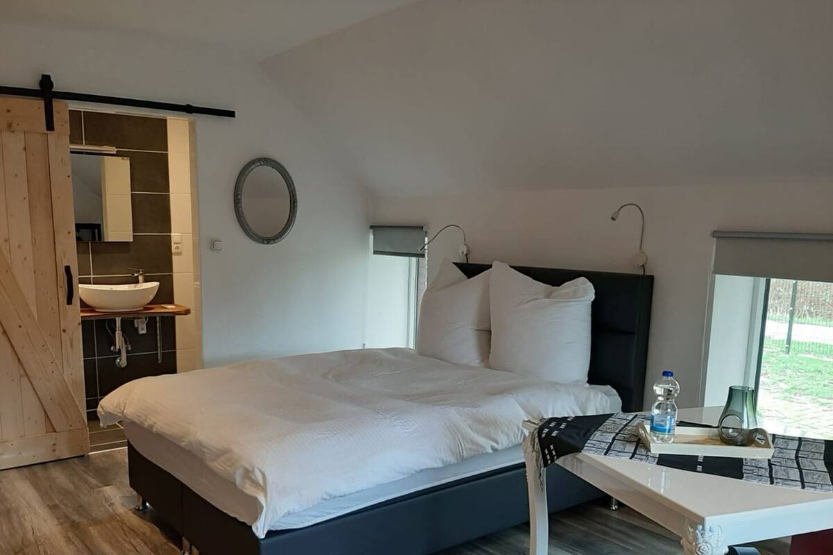 Room (Amsterdam)