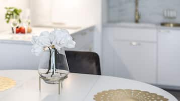 Comfort Apartment | Living area | Flat-screen TV