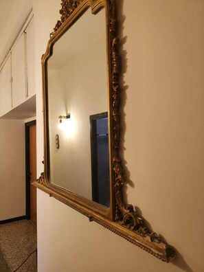 Hallway - Cimarosa Room (Cagliari)