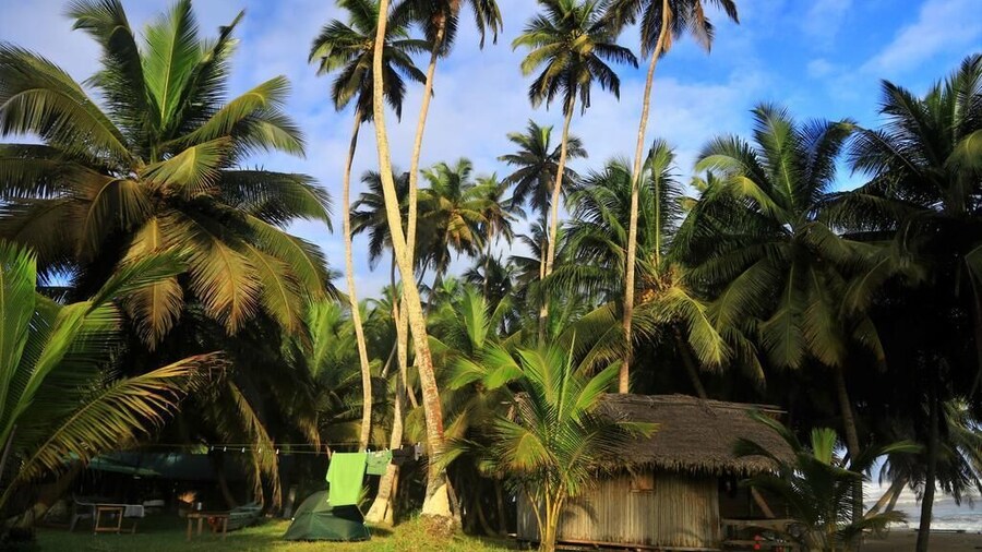 Beyin Eco Beach Camp