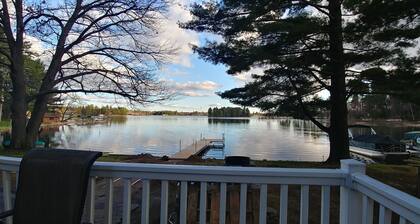 Beautiful 4 Seasons Minocqua Lake House with optional pontoon