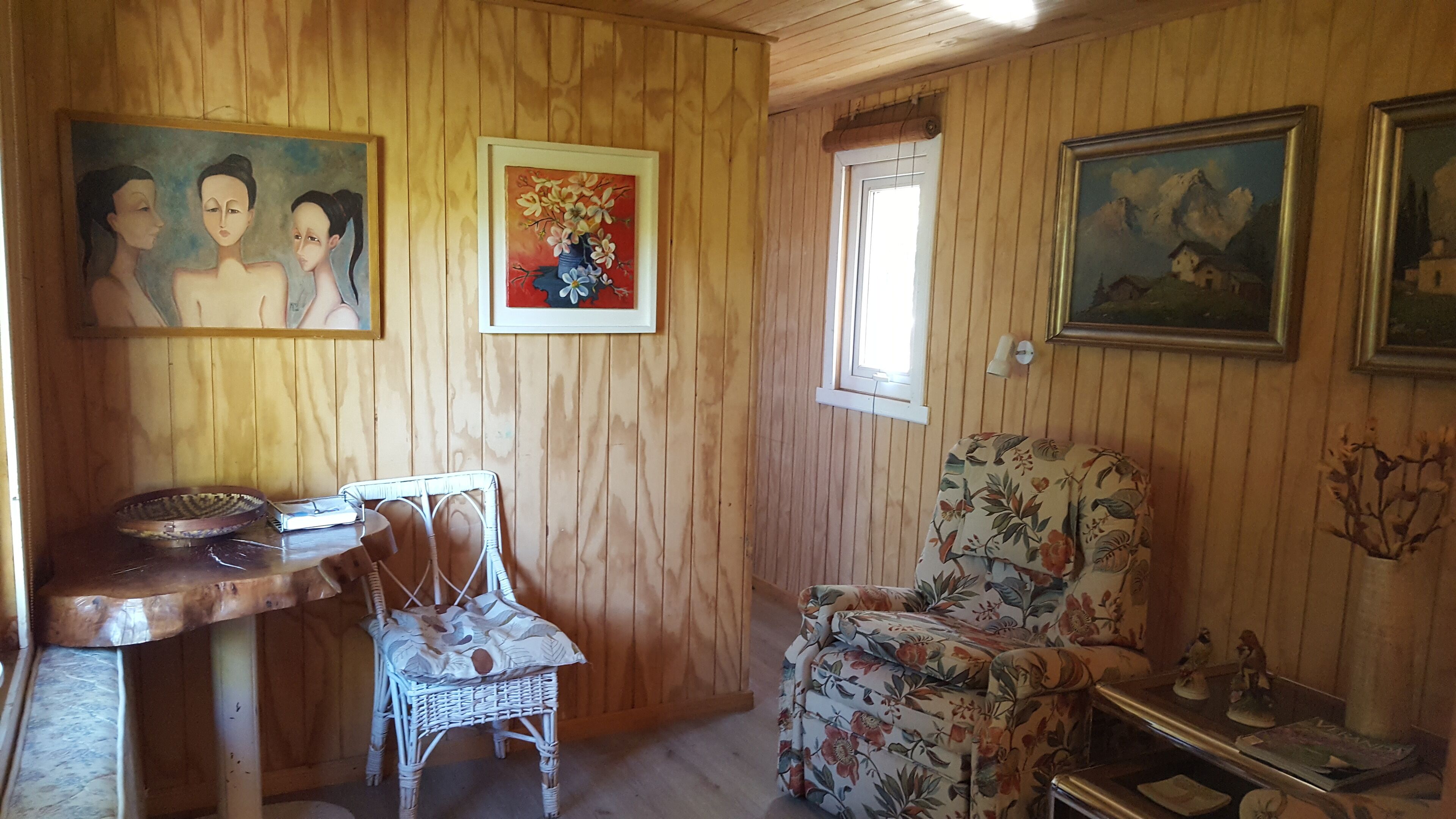 Full cabin equipped one floor