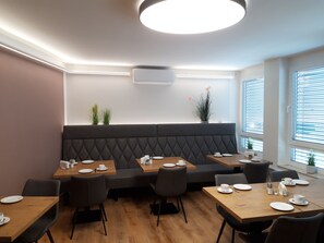 Restaurant - Hotel Weinert (Neubrandenburg)