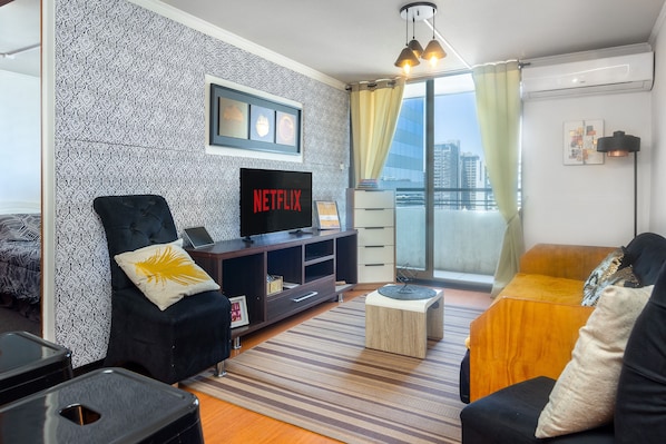 Smart TV - Apartment Full Equiped Whit A/C. In The Heart Of Santiago, Chile! (Santiago)