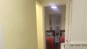 Reception - Super Serviced Accommodation (Luton)