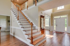 Interior - Big Single Family Home with Private Pool, Entertainment Room, and a Deck (Evans)