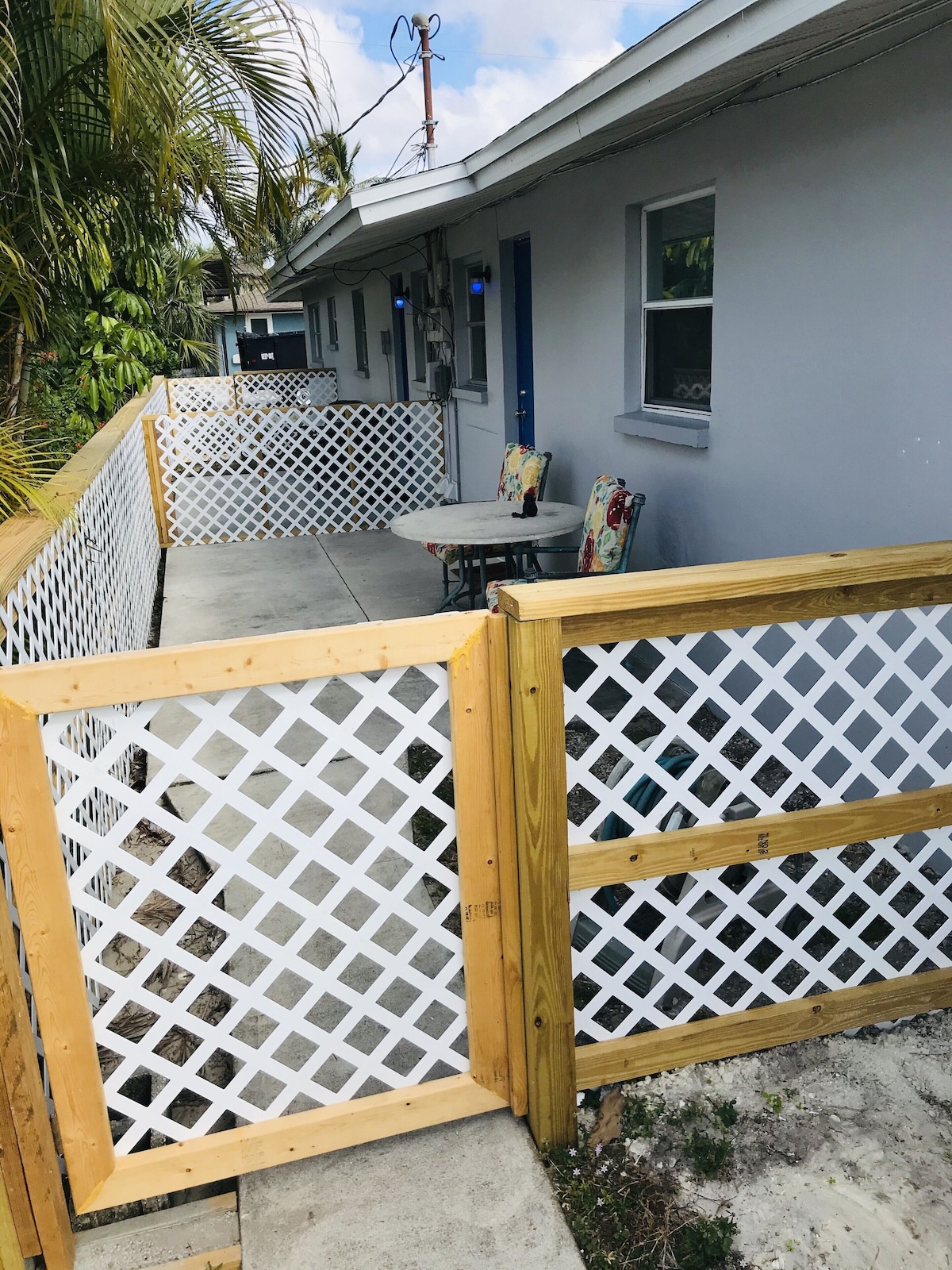 Photo 26 of COZY BEACH HOME! Walk/Bike to Beach, Dining, Shops, Near Ritz-fenced doggie area