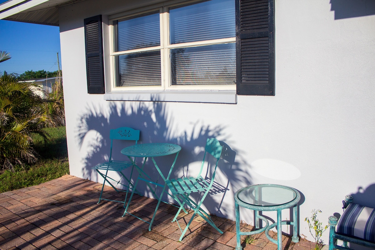 Photo 22 of COZY BEACH HOME! Walk/Bike to Beach, Dining, Shops, Near Ritz-fenced doggie area