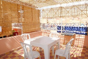 Terrace/patio - Auberge Tamazirt (Boumalne Dades)