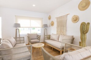 Lobby - Apartamentos Los Arcos (Santa Eulalia del Rio)