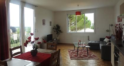 Apartment located on the 1st floor of a small residence with four