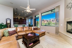 TV, peis og DVD-spiller