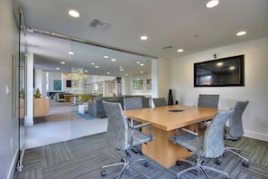 Oven, stovetop, dishwasher, coffee/tea maker