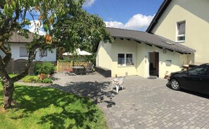 Front of property - Miniappartement Zini (Lindlar)