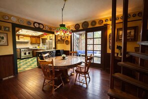 Living area - The Rosemary Silverlake (Los Angeles)