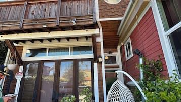 Suite estudio básica | Balcón