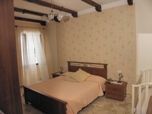 Apartment, 2 Bedrooms, Annex Building (Vite - 300 meters from main building) | 2 bedrooms, iron/ironing board, free cots/infant beds, bed sheets - Agriturismo U Caruggiu (Borgomaro)