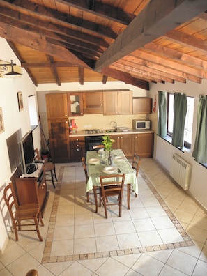 Apartamento, 2 quartos, em edifĂcio anexo (Vite - 300 meters from main building) | Ărea de estar