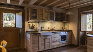 Traditional House, 2 Bedrooms, Terrace, Beachside | Private kitchen | Full-size fridge, microwave, stovetop, coffee/tea maker