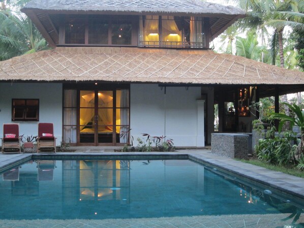 Pool - The Wantilan in Tejakula (Tejakula)