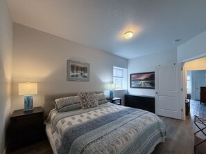 2 bedrooms, desk, free WiFi, bed sheets