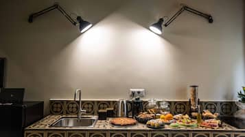 Colazione continentale inclusa, servita tutte le mattine