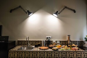 Free daily continental breakfast - B&B Welchome (Enna)