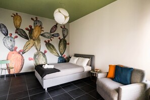 Deluxe Double or Twin Room, Mountain View (Fichi d'India) | Minibar, individually decorated, individually furnished, desk - B&B Welchome (Enna)