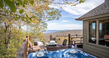 6BR Mtn Home, vistas, suites King con bañeras de hidromasaje, mesas de juego, paseo a las pistas