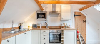 The Hay Barn - UKC4135