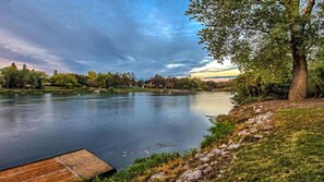 Imagen sin descripción, 4 de 37, botón