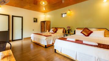 1 bedroom, in-room safe