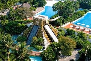 Pool - GRAND LUXXE 2 BDRM XMAS WEEK NUEVA VALLARTA  (mexico)