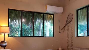 Bungalow | 2 kamar tidur dan didekorasi berbeda-beda