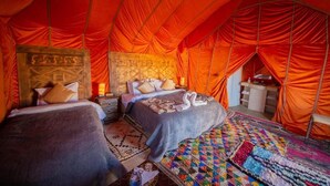 WiFi (free), bed sheets - Best Morocco Tours (Taouz)