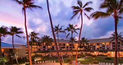 4 Star Beach Front Luxury Resort, Lanai Ocean View, 1 minute walk to the beach