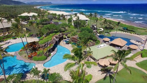 4 Star Beach Front Luxury Resort, Lanai Ocean View, 1 minute walk to the beach