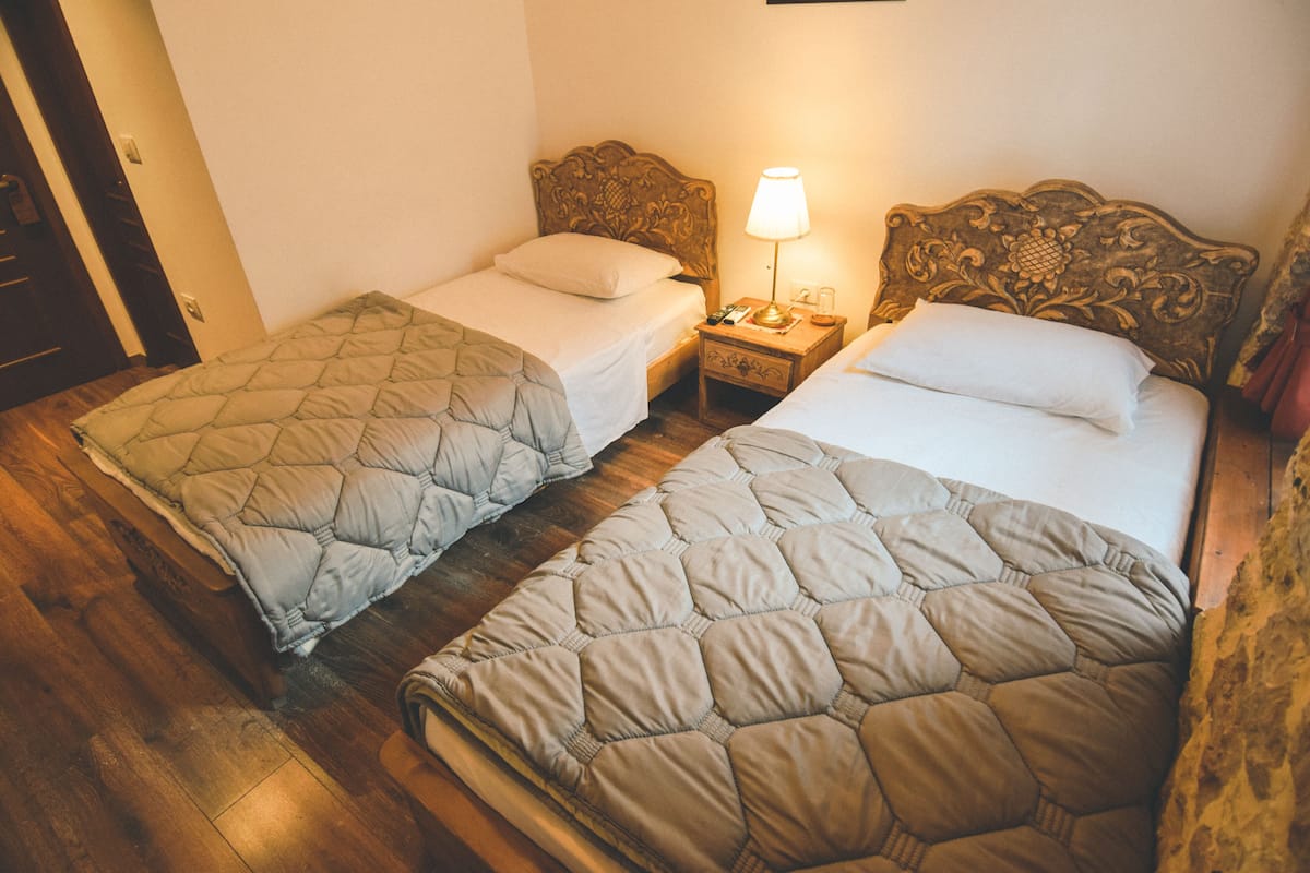 Wifi gratis y ropa de cama