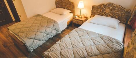 Free WiFi, bed sheets