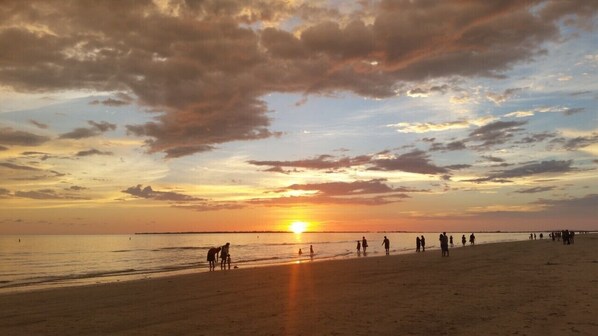 Sun-loungers, beach towels